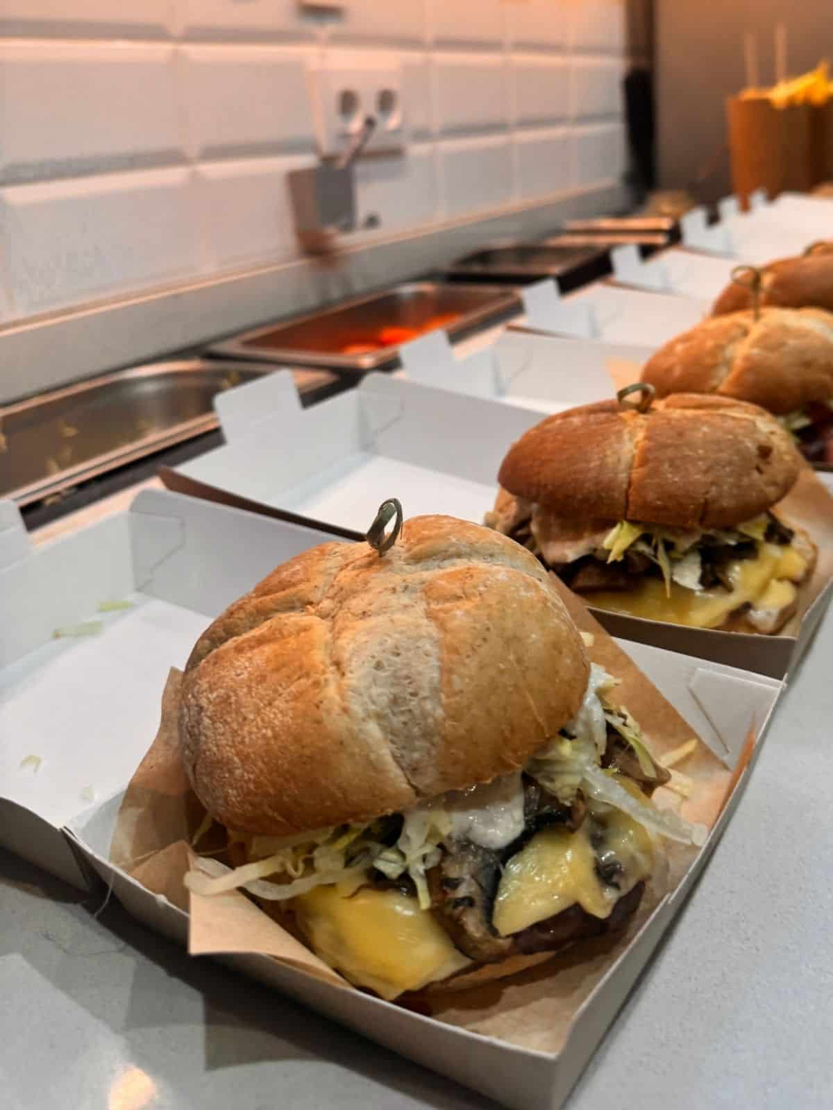 Hamburguesería Maloserá Carballo (5)